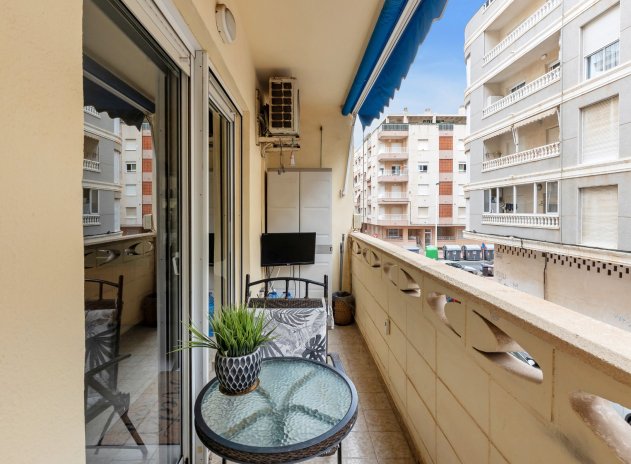 Herverkoop - Appartement - Torrevieja - Playa del Cura