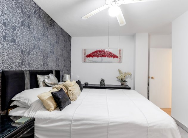 Herverkoop - Appartement - Torrevieja - Playa del Cura