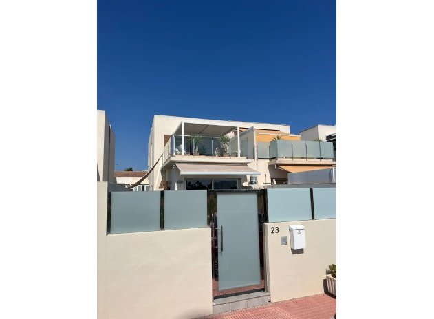 Wiederverkauf - Villa - Daya Vieja