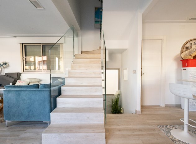 Wiederverkauf - Villa - Orihuela