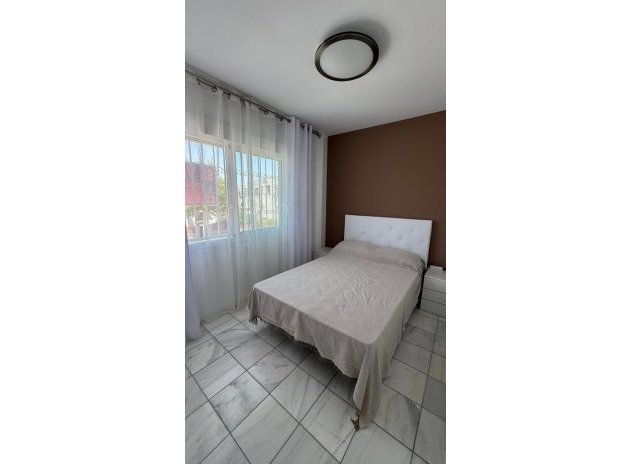 Revente - Maison mitoyenne - Torrevieja