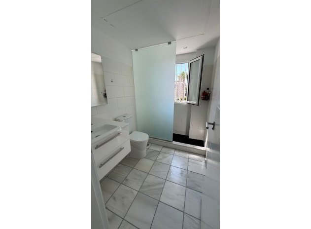 Revente - Maison mitoyenne - Torrevieja