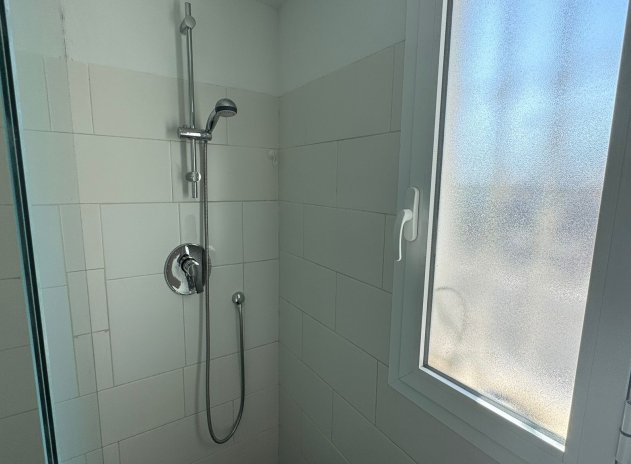 Revente - Maison mitoyenne - Torrevieja