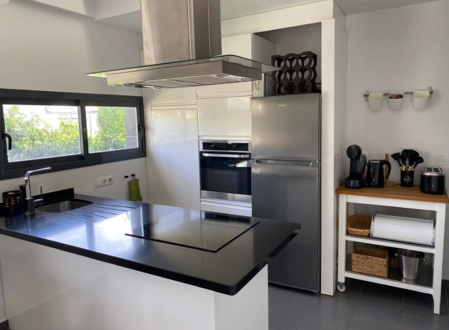 Revente - Villa - Villamartin - Villamartín