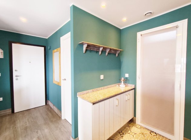 Resale - Apartment / Flat * - Orihuela Costa - Orihuela Costa *