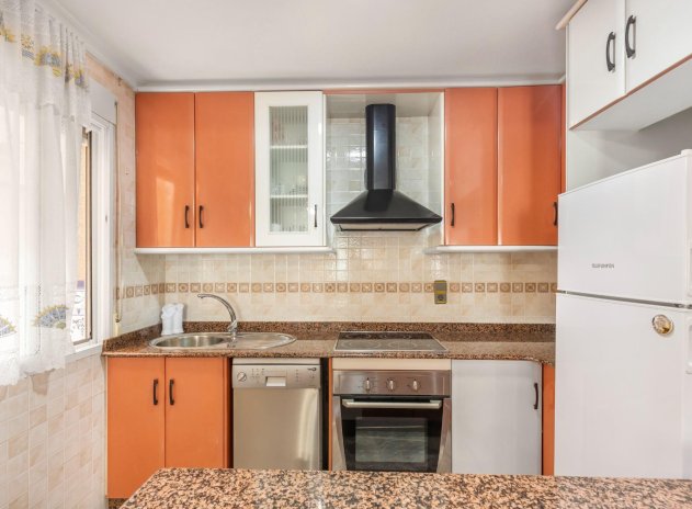 Wiederverkauf - Wohnung - Los Alcazares