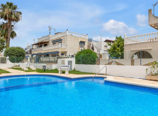 Herverkoop - Rijwoning - Torrevieja - Carrefour