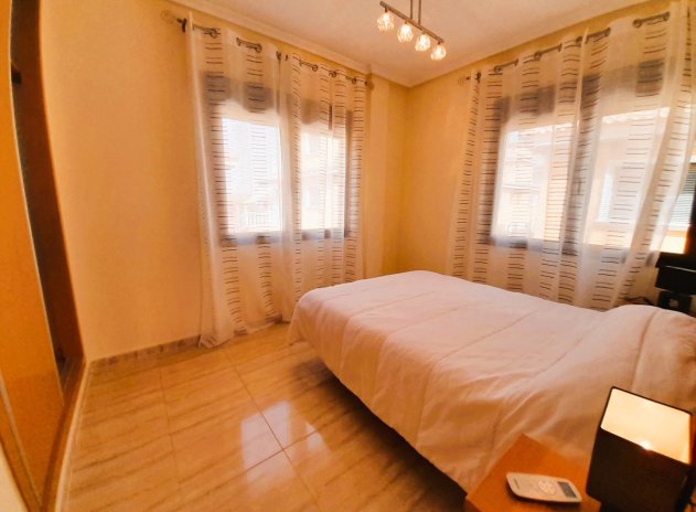 Herverkoop - Rijwoning - Ciudad Quesada - Lo Marabú