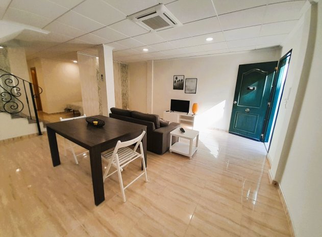 Herverkoop - Rijwoning - Ciudad Quesada - Lo Marabú