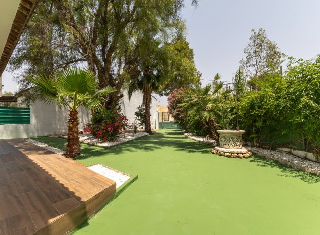 Wiederverkauf - Finca / Ländliches Wohnhaus - Orihuela