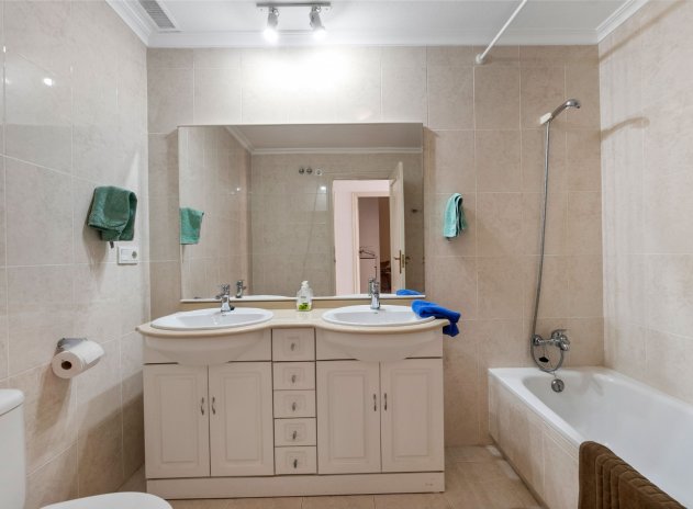 Reventa - Casa adosada - Orihuela Costa - Playa Flamenca