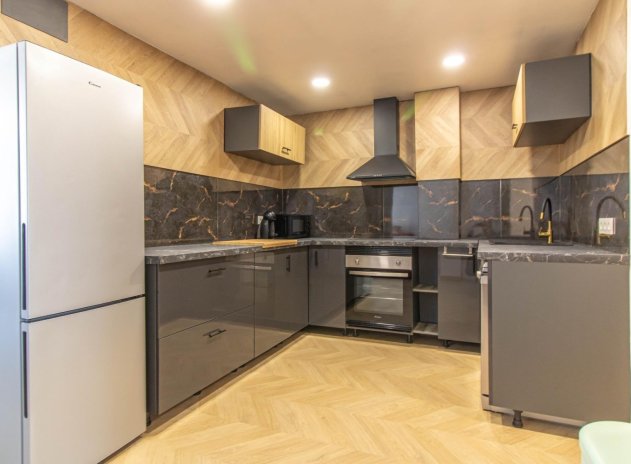 Herverkoop - Appartement - Torrevieja - Acequion