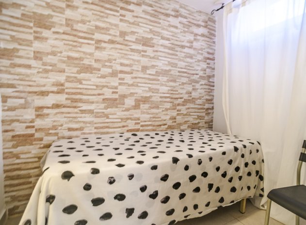 Herverkoop - Villa - Torrevieja - Los Balcones