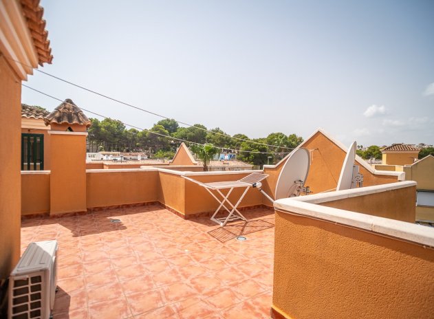 Herverkoop - Villa - Torrevieja - Los Balcones