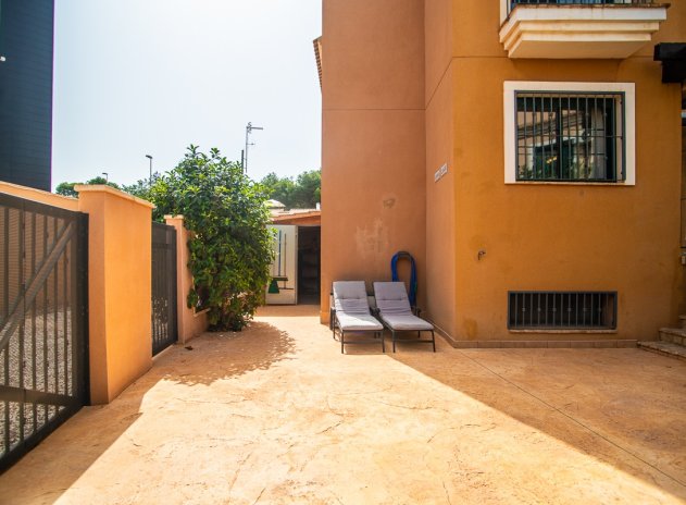 Herverkoop - Villa - Torrevieja - Los Balcones