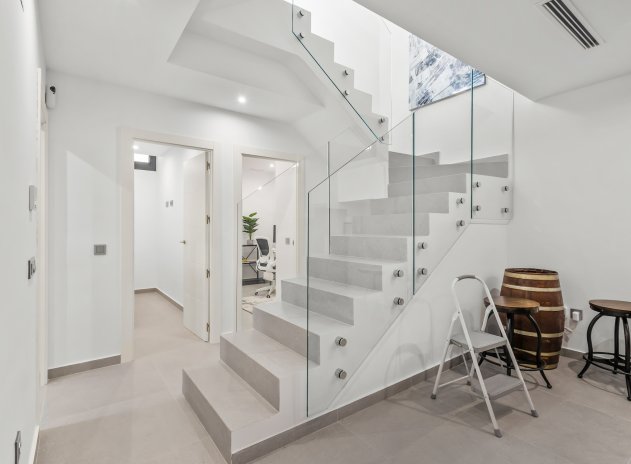 Herverkoop - Villa - Algorfa