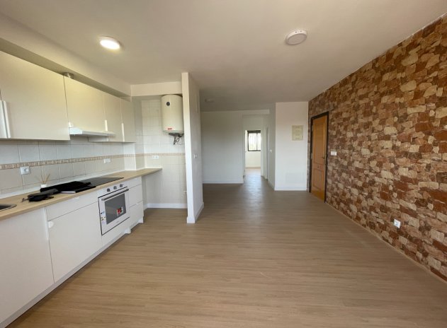 Wiederverkauf - Kommerziell - Daya Nueva