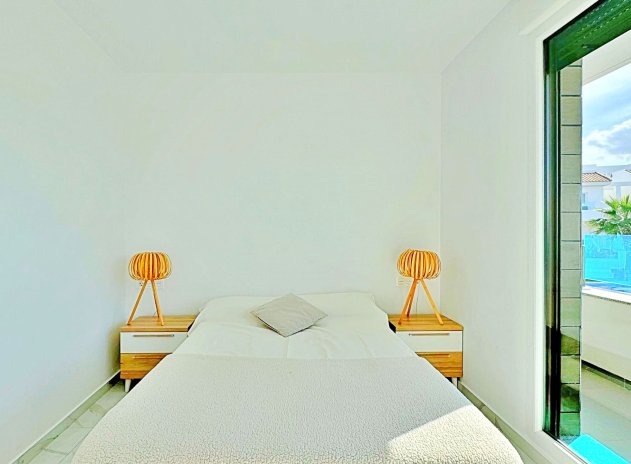 Herverkoop - Rijwoning - Torrevieja - Los Balcones