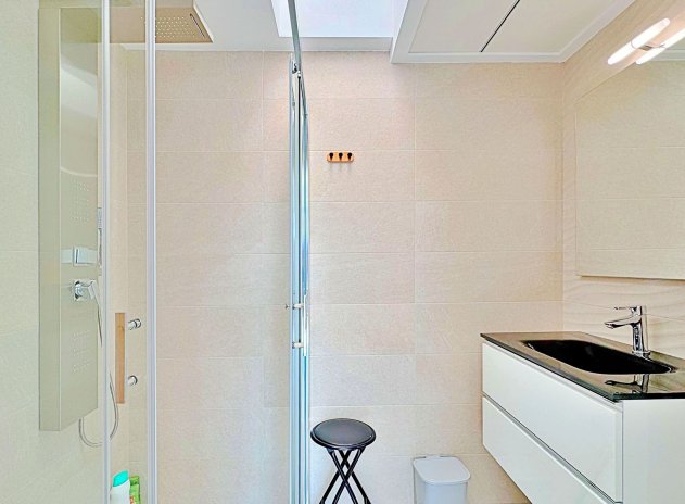 Herverkoop - Rijwoning - Torrevieja - Los Balcones