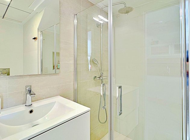 Herverkoop - Rijwoning - Torrevieja - Los Balcones