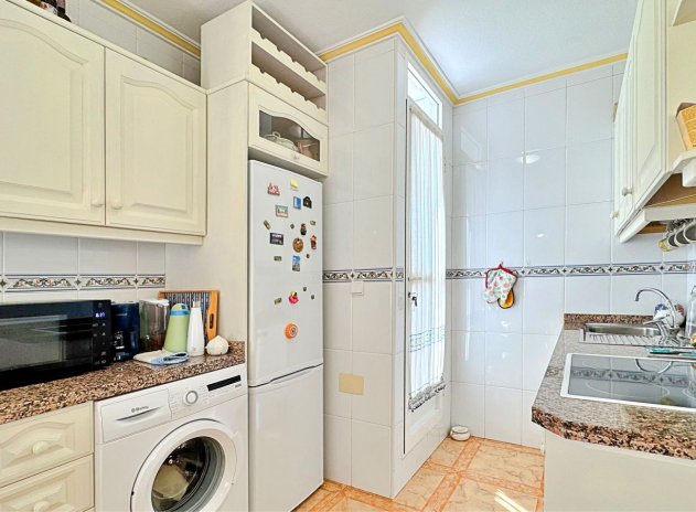 Herverkoop - Appartement - Orihuela Costa - La Zenia