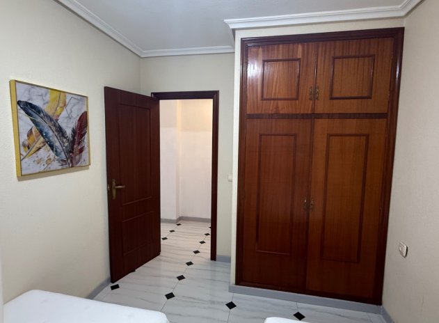 Reventa - Apartamento / Piso - Torrevieja