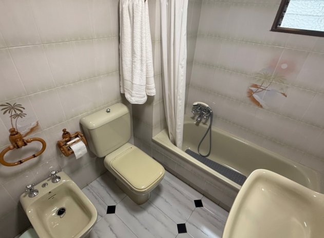 Reventa - Apartamento / Piso - Torrevieja