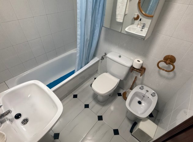 Reventa - Apartamento / Piso - Torrevieja