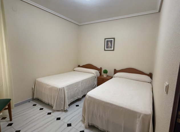 Reventa - Apartamento / Piso - Torrevieja