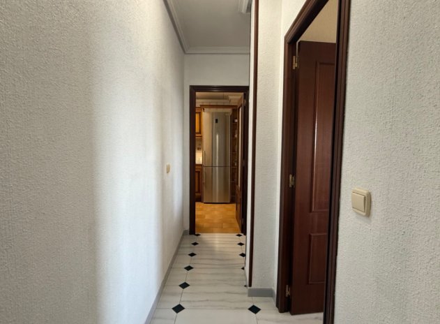 Reventa - Apartamento / Piso - Torrevieja