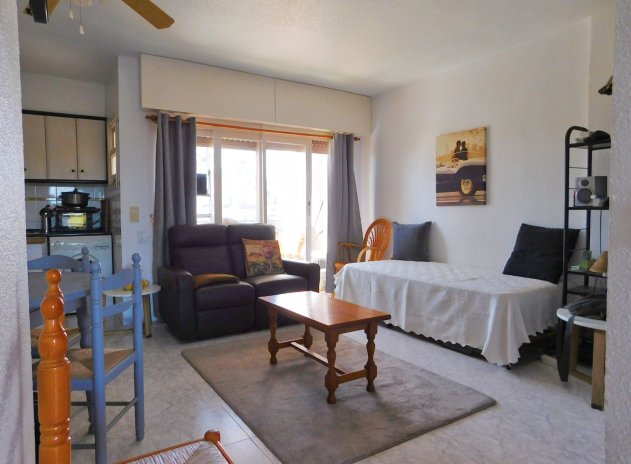 Herverkoop - Appartement - Orihuela Costa - Villamartín