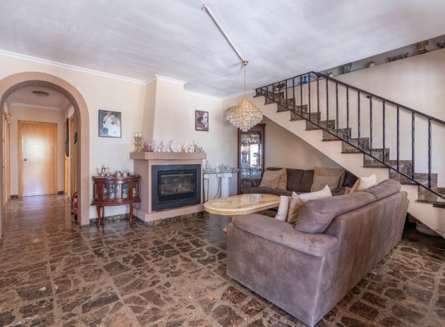 Herverkoop - Finca / Plattelands Woning - Bocairent - Valencia