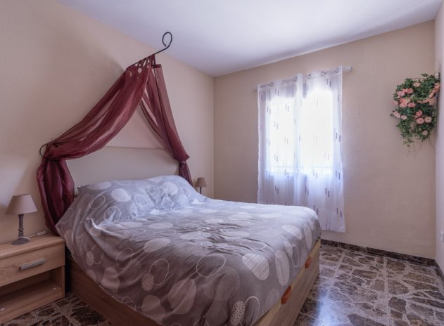 Herverkoop - Finca / Plattelands Woning - Bocairent - Valencia