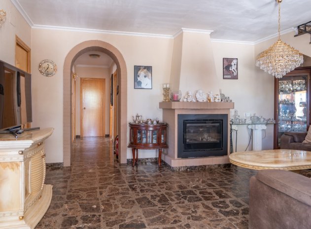 Herverkoop - Finca / Plattelands Woning - Bocairent - Valencia
