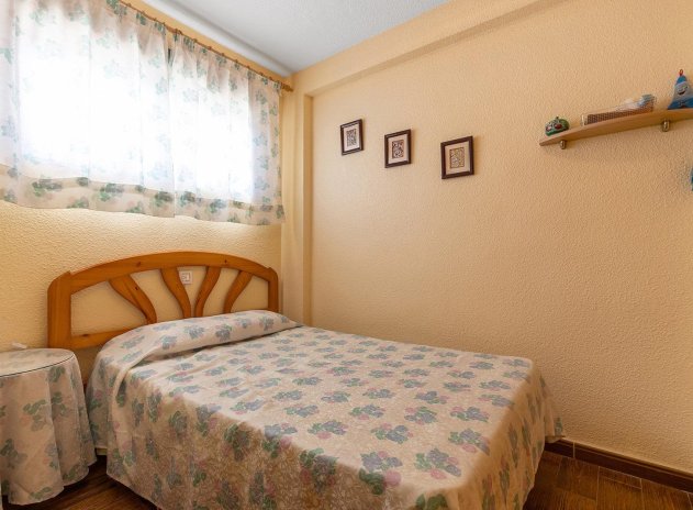 Herverkoop - Appartement - Guardamar del Segura - Urb. pinomar