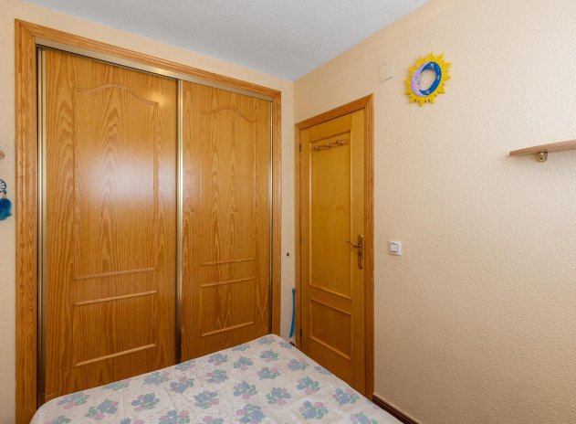 Herverkoop - Appartement - Guardamar del Segura - Urb. pinomar