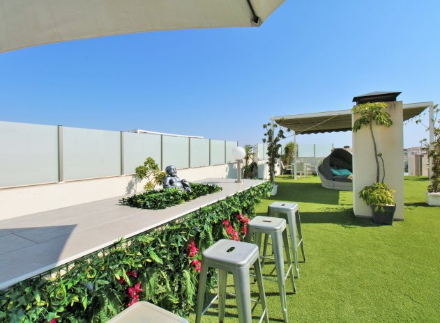 Reventa - Villa - Villamartin - Villamartín