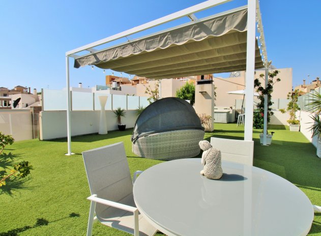 Reventa - Villa - Villamartin - Villamartín