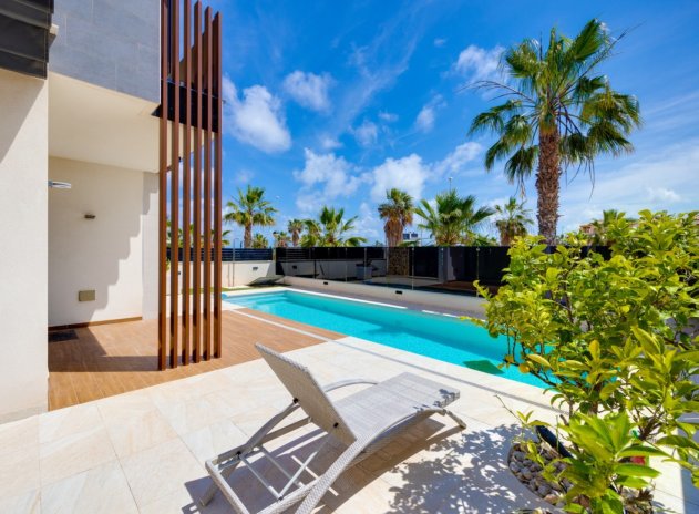 Resale - Villa * - Orihuela - Lomas de Cabo Roig