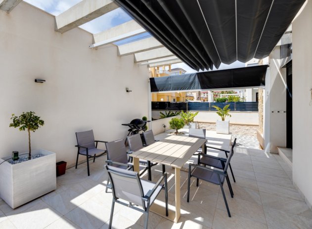 Resale - Villa * - Orihuela - Lomas de Cabo Roig