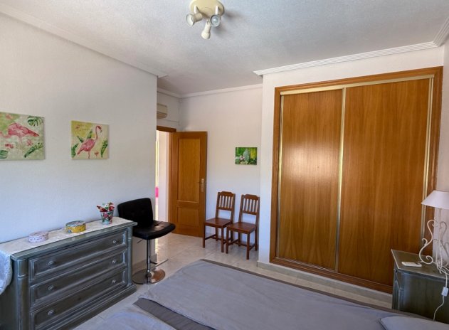 Wiederverkauf - Villa - Orihuela Costa