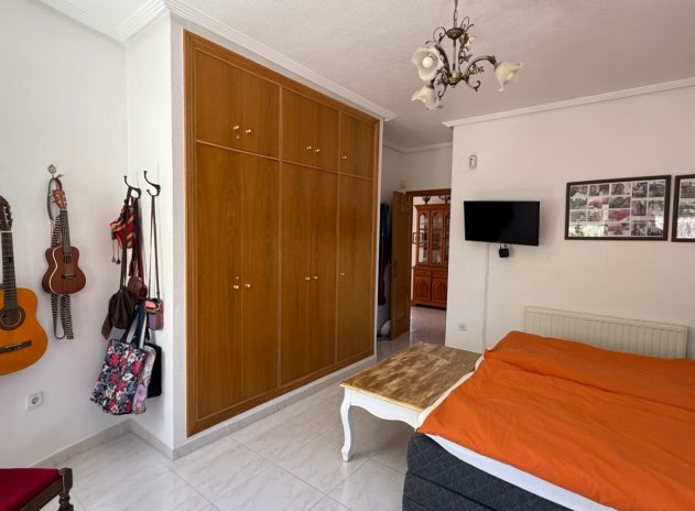 Wiederverkauf - Villa - Orihuela Costa