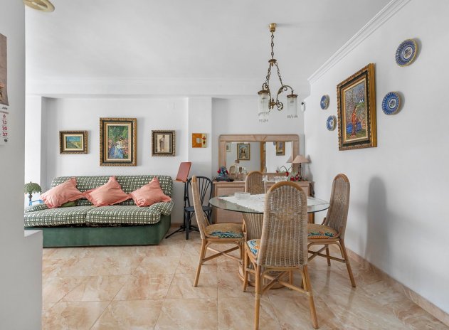 Resale - Apartment / Flat * - La Mata - Playa