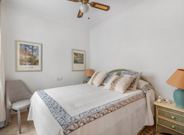 Resale - Apartment / Flat * - La Mata - Playa