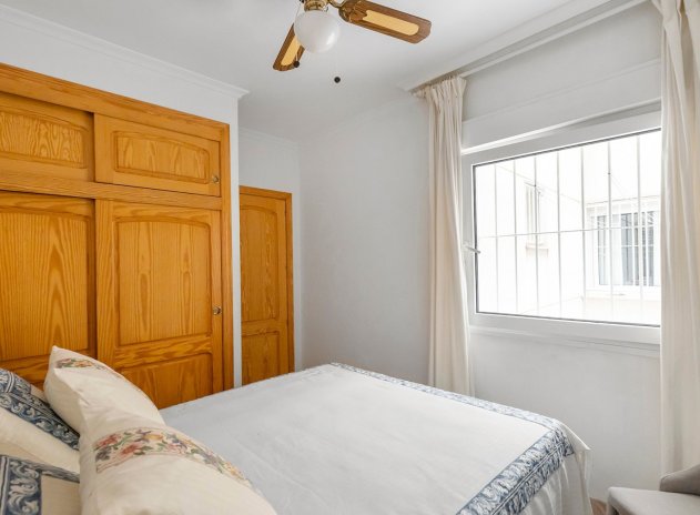 Resale - Apartment / Flat * - La Mata - Playa