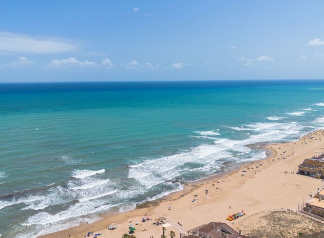 Resale - Apartment / Flat * - La Mata - Playa