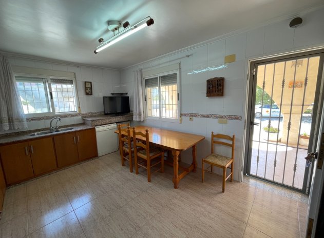 Resale - Villa * - Crevillente - Crevillente *