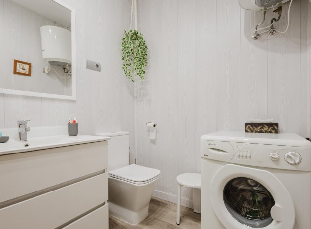 Revente - Appartement - Torrevieja - Playa de los Naufragos