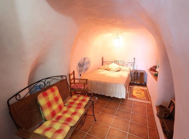 Herverkoop - Villa - Fortuna