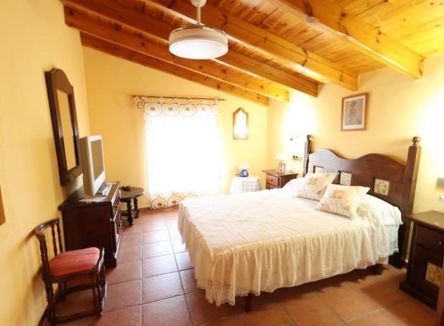 Herverkoop - Villa - Fortuna